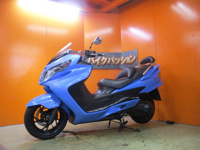 最長２４か月保証付き！２０１２年の高年式モデルは本当に希少ですので悩むのは危険な一台ですよ！